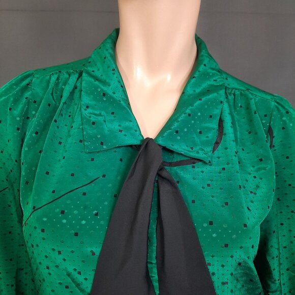 Vintage 80s Secretary Blouse Green Swirl Pattern Tie Neck Long Sleeve Petite M - Picture 3 of 9